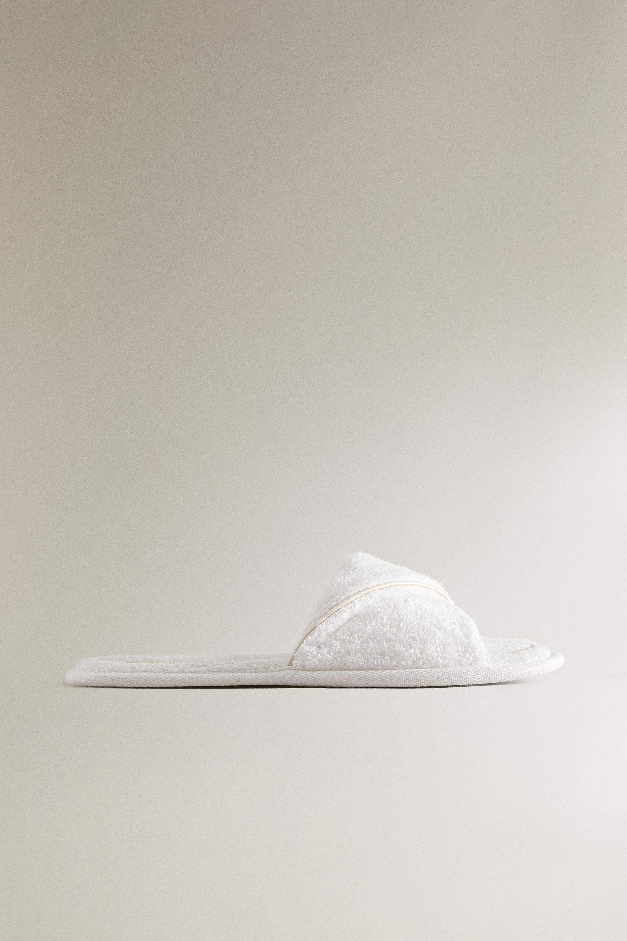 TERRYCLOTH SLIDERS WITH PIPING